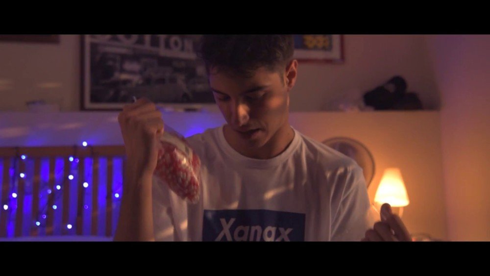 Cover della canzone 'X SEASON' di NASKA, Venz