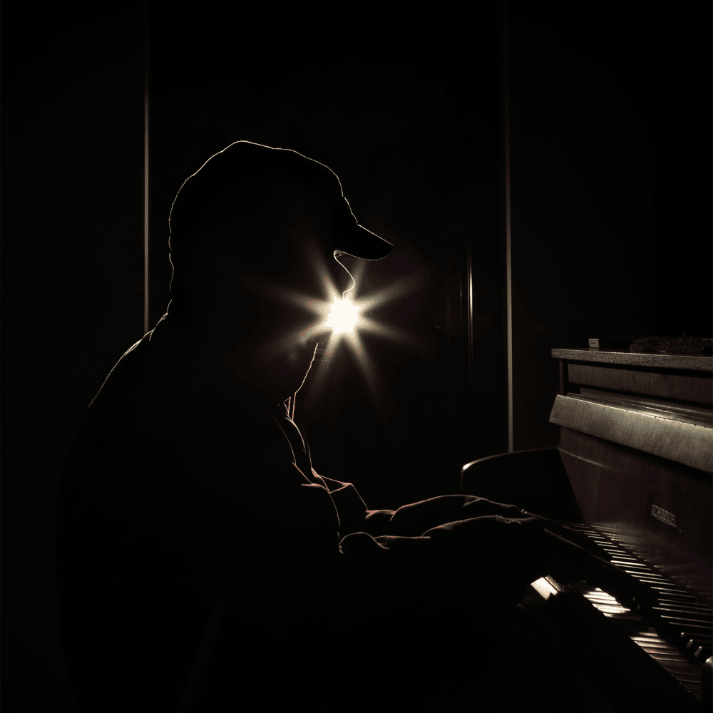 Cover della canzone 'mi sento perso senza di te' di prima stanza a destra