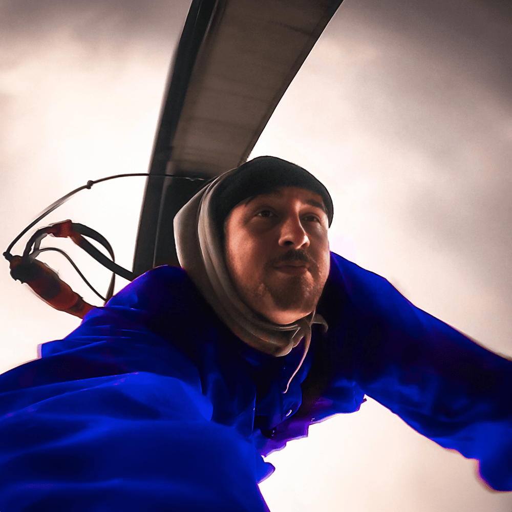 Cover della canzone '!TARANTINO RMX' di Roberto budget ft. Nerone