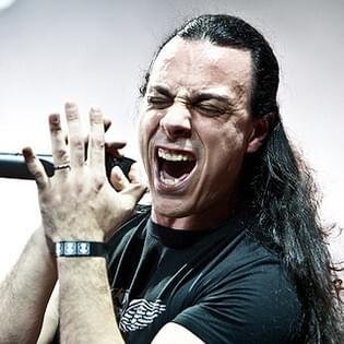 Foto di Roberto Tiranti, artista con ruolo nel rap italiano