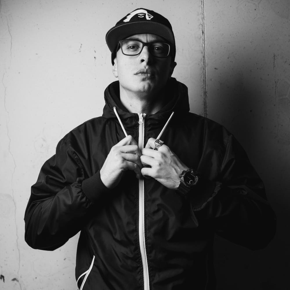 Foto di Thias, artista con ruolo nel rap italiano