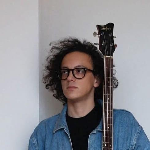 Foto di Tommaso Spinelli, artista con ruolo nel rap italiano