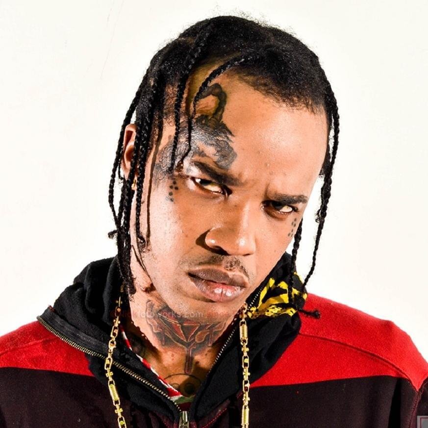 Foto di Tommy Lee Sparta, artista con ruolo nel rap italiano