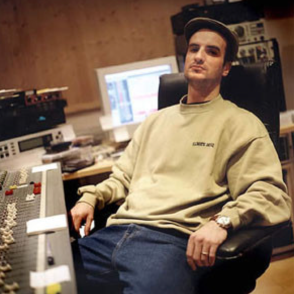Foto di Toni-L, artista con ruolo nel rap italiano