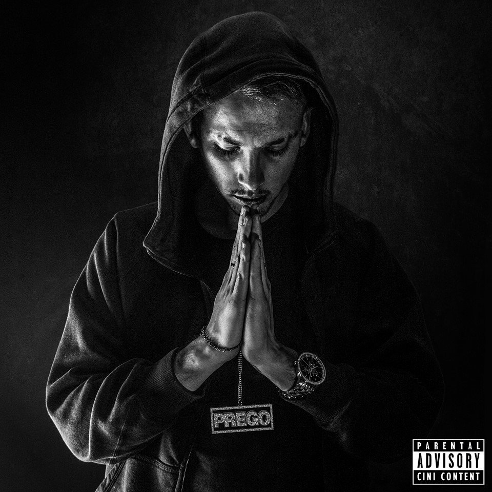 Cover della canzone 'Prego' di Vegas Jones
