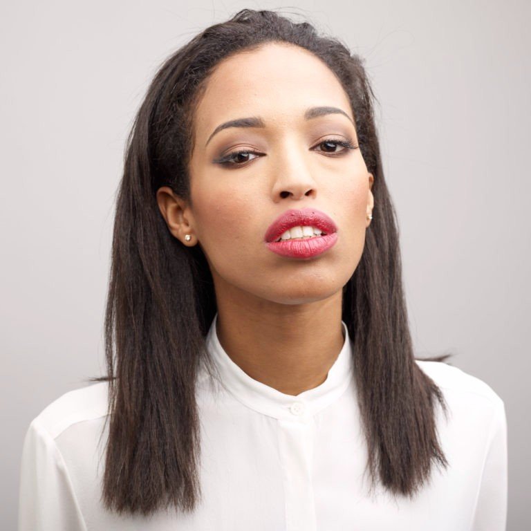 Foto di Vhelade, artista con ruolo nel rap italiano