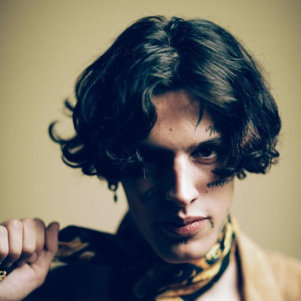 Foto di Young Signorino, artista con ruolo nel rap italiano