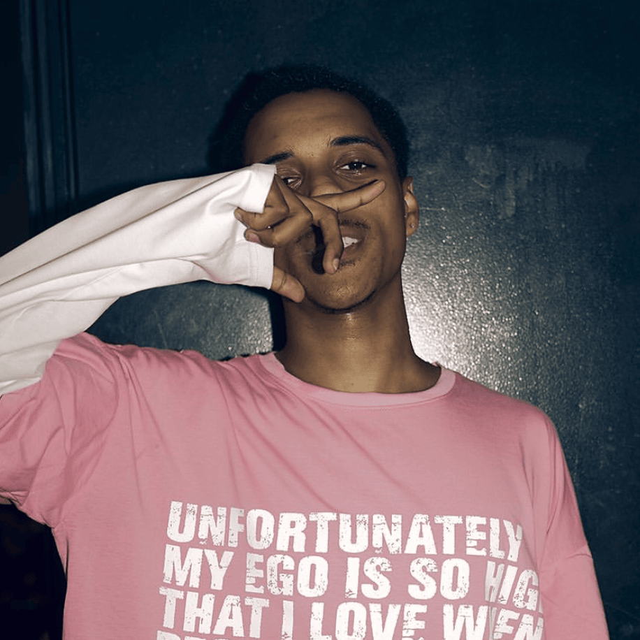 Foto di yungenob, artista con ruolo nel rap italiano