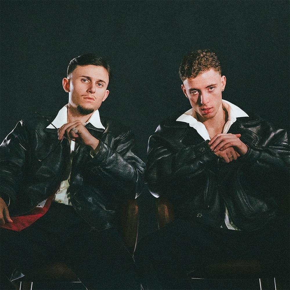 Cover della canzone 'ASSAI' di Ceejay (ITA), Mated