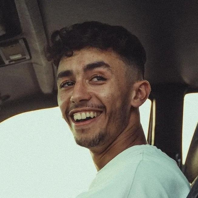 Foto di Yassine Raghal, artista con ruolo nel rap italiano