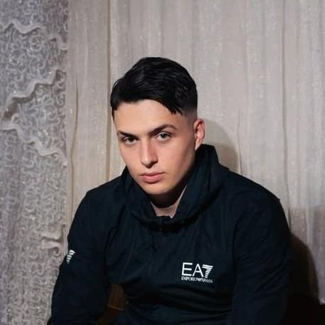 Foto di Filippo Marullo, artista con ruolo nel rap italiano