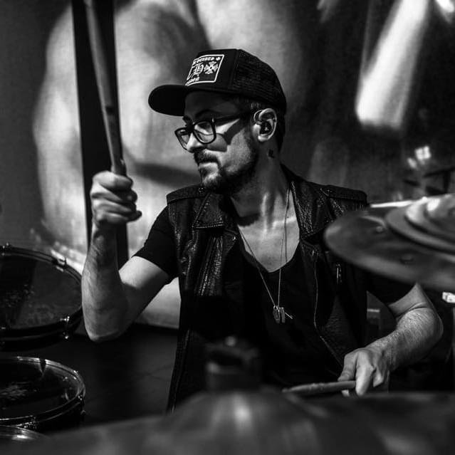 Foto di Emiliano Bassi, artista con ruolo nel rap italiano