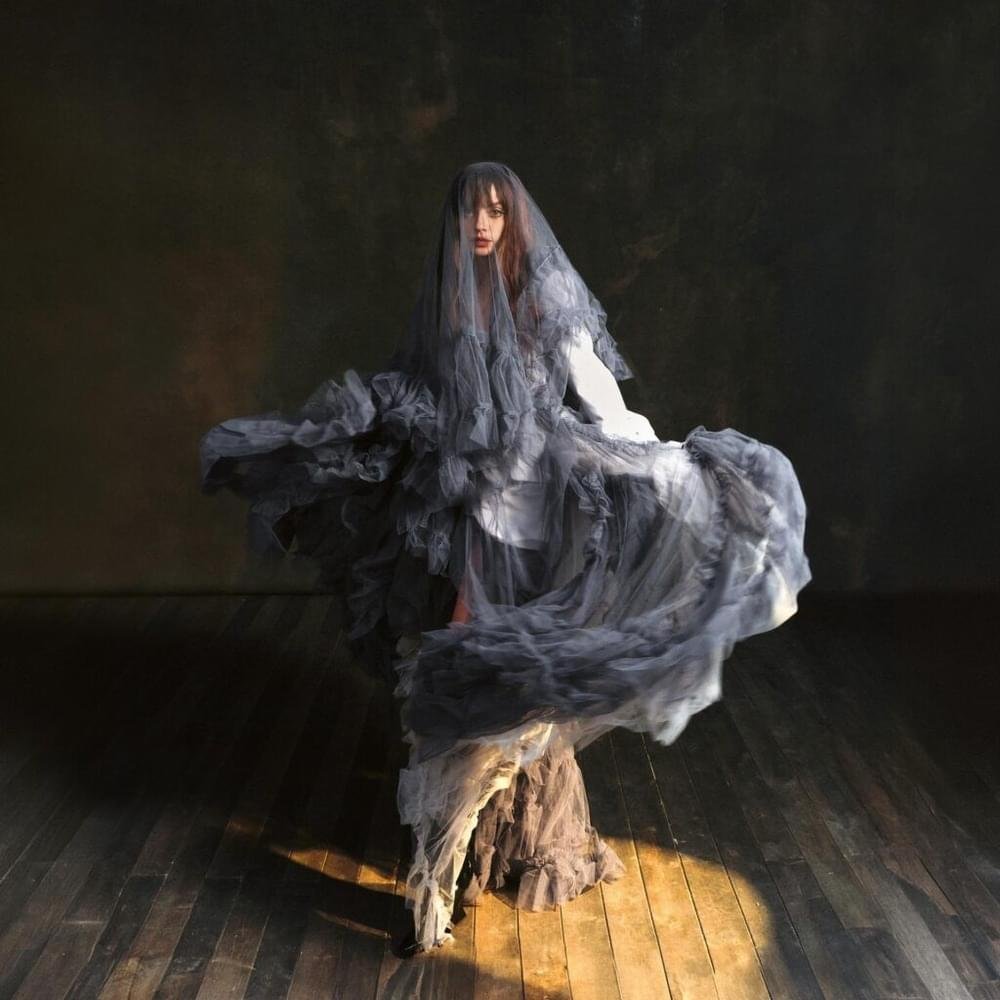 Cover dell'album 'MA IO SONO FUOCO PLATINUM EDITION' di Annalisa