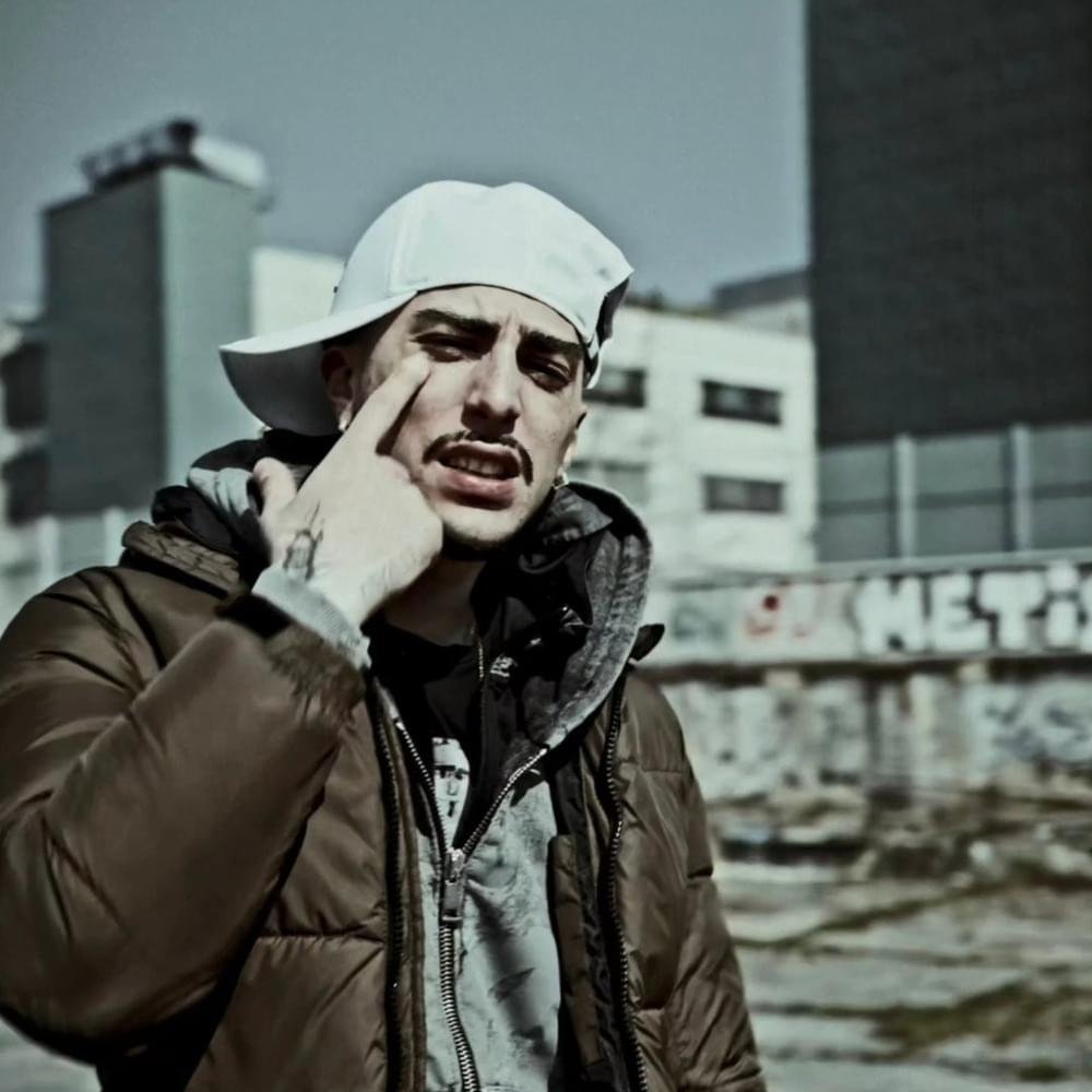 Cover della canzone 'NCUOLL A ME' di Songop