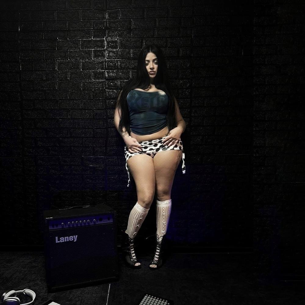 Foto di TATY, artista con ruolo nel rap italiano