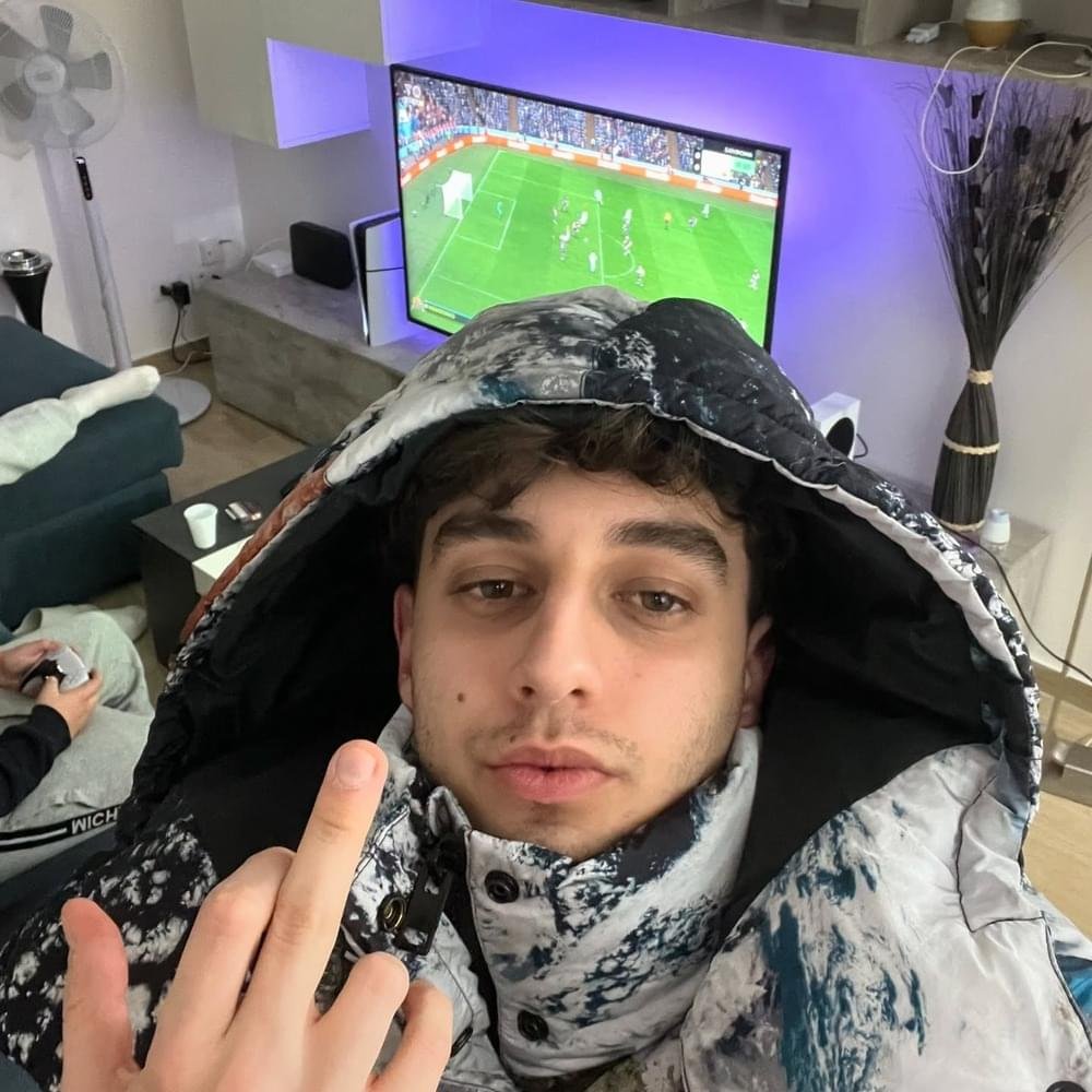 Foto di YungLaddeep, artista con ruolo nel rap italiano